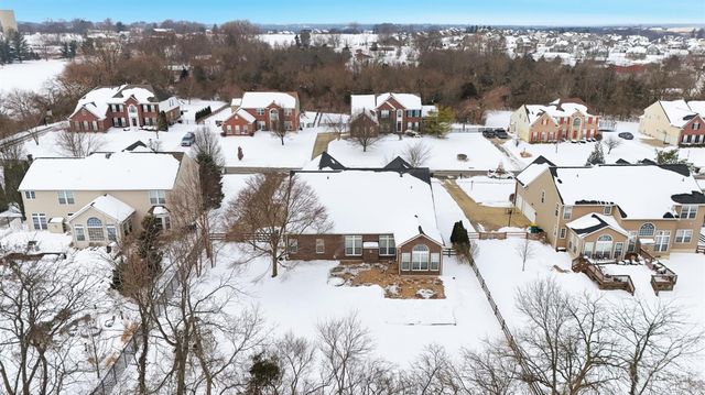 130 Wells Drive, Springboro, OH 45066