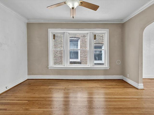4935 W Henderson Street, Chicago, IL 60641