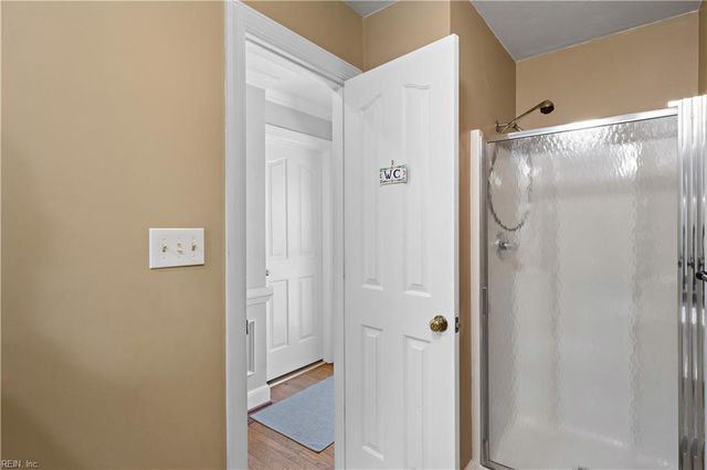 2112 Chamberling KY, Virginia Beach, VA 23454