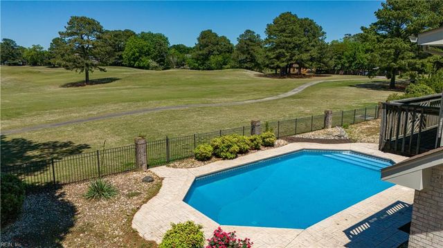 2112 Chamberling KY, Virginia Beach, VA 23454