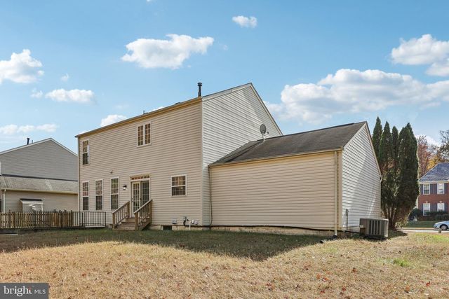 2880 MYRTLEWOOD DR, Dumfries, VA 22026