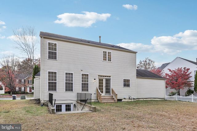 2880 MYRTLEWOOD DR, Dumfries, VA 22026