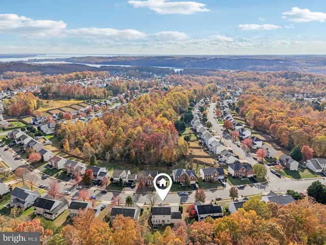 2880 MYRTLEWOOD DR, Dumfries, VA 22026