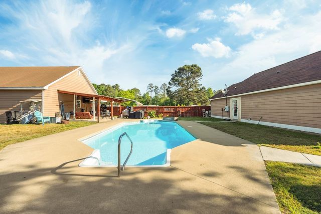 2408 Lee Road 0201, Salem, AL 36874