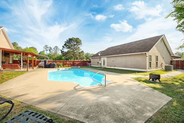 2408 Lee Road 0201, Salem, AL 36874