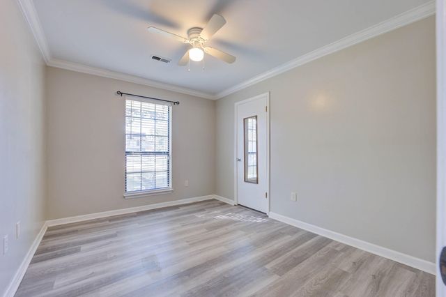 8042 Nova Court, North Charleston, SC 29420