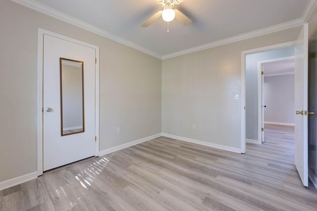 8042 Nova Court, North Charleston, SC 29420