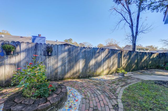 8042 Nova Court, North Charleston, SC 29420