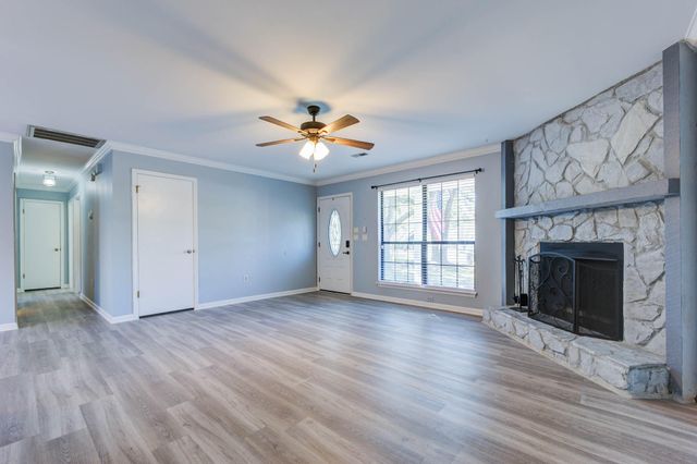 8042 Nova Court, North Charleston, SC 29420