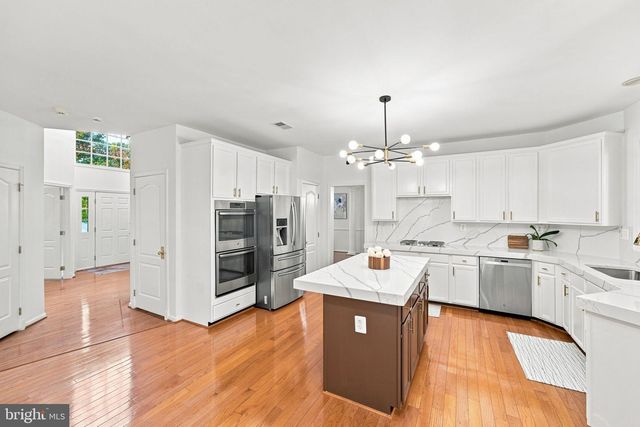 5045 WORTHINGTON WOODS WAY, Centreville, VA 20120
