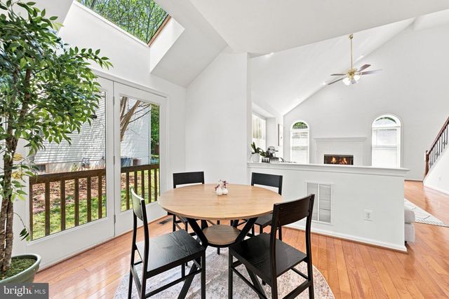 5045 WORTHINGTON WOODS WAY, Centreville, VA 20120