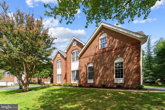 5045 WORTHINGTON WOODS WAY, Centreville, VA 20120