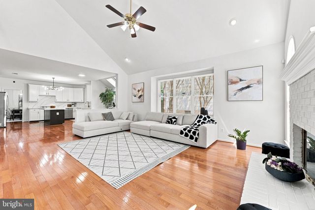 5045 WORTHINGTON WOODS WAY, Centreville, VA 20120