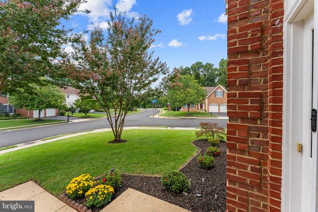 5045 WORTHINGTON WOODS WAY, Centreville, VA 20120