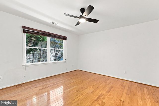 5045 WORTHINGTON WOODS WAY, Centreville, VA 20120