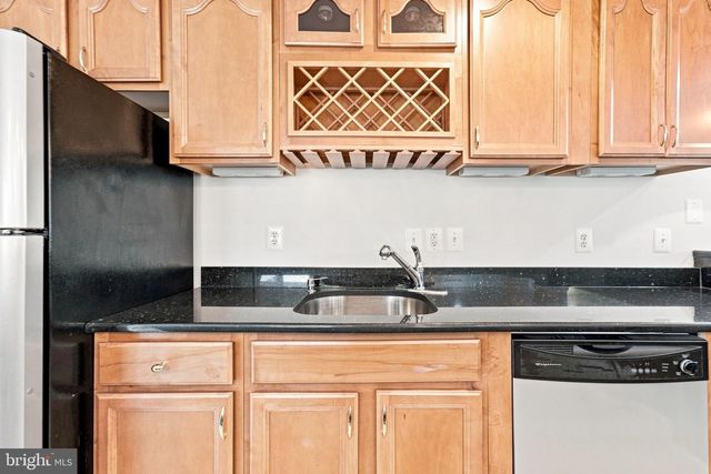 5045 WORTHINGTON WOODS WAY, Centreville, VA 20120