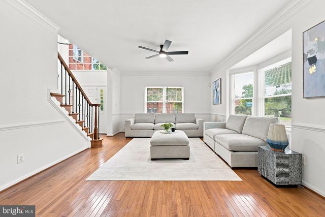 5045 WORTHINGTON WOODS WAY, Centreville, VA 20120