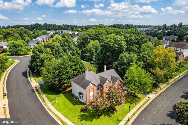 5045 WORTHINGTON WOODS WAY, Centreville, VA 20120