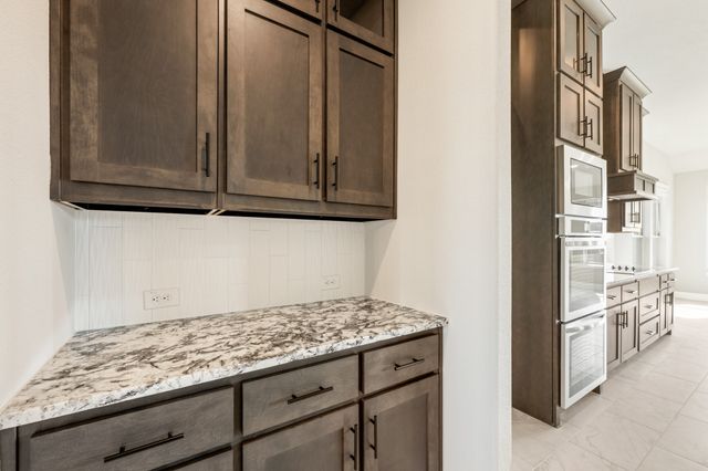4622 Bel Air Drive, Midlothian, TX 76065