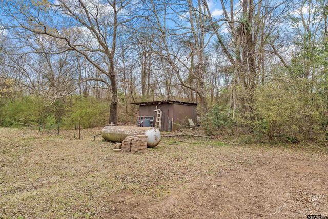 849 County Road 3216, Jacksonville, TX 75766