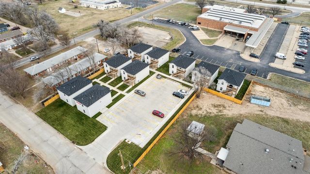 3212-3244 S VICTORIA AVE, Wichita, KS 67216