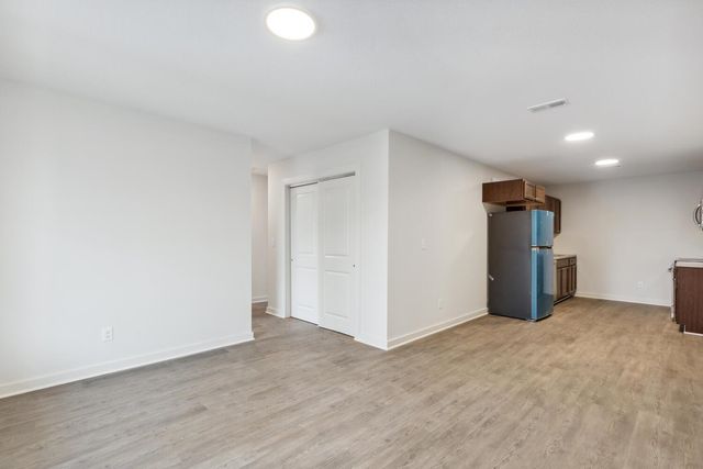 3212-3244 S VICTORIA AVE, Wichita, KS 67216