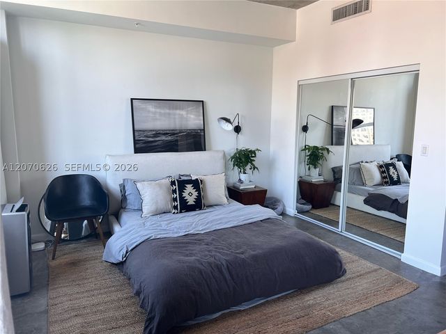 133 NE 2nd Ave 2411, Miami, FL 33132