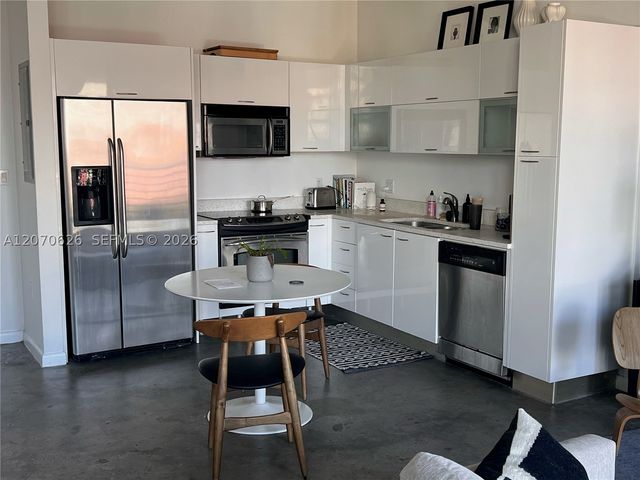 133 NE 2nd Ave 2411, Miami, FL 33132