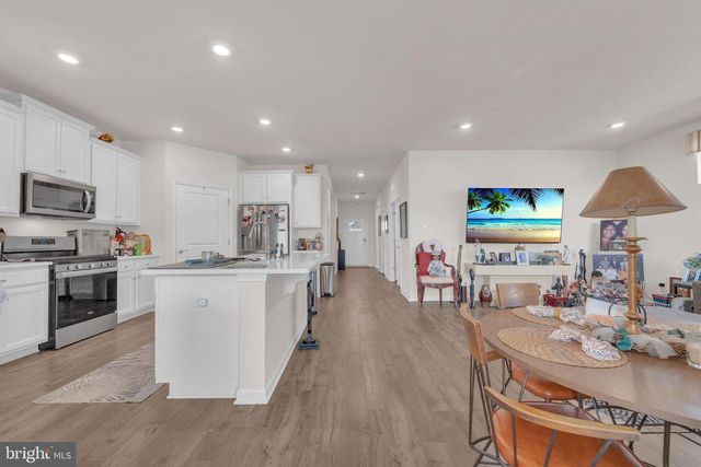 31 WALTON WAY, Delanco, NJ 08075