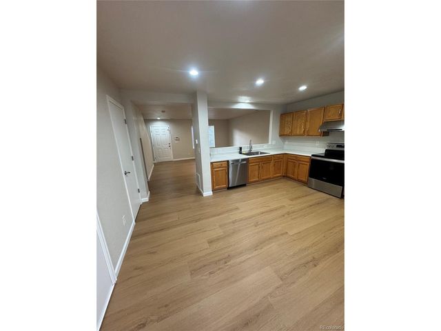 8866 Meade Ct, Westminster, CO 80031