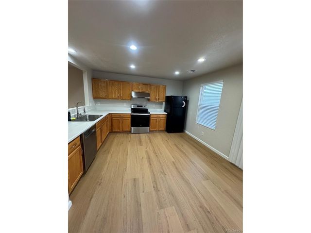 8866 Meade Ct, Westminster, CO 80031