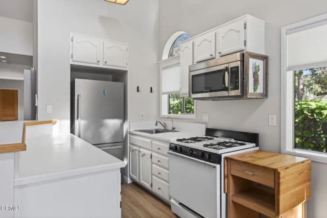 207 E Eucalyptus, Ojai, CA 93023