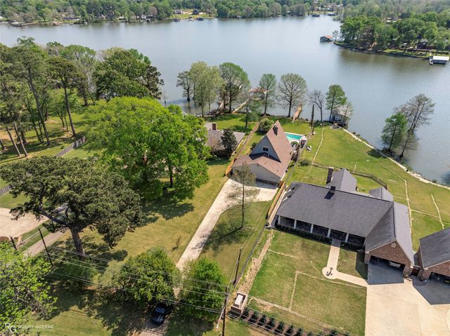 5221 S Lakeshore Drive, Shreveport, LA 71109