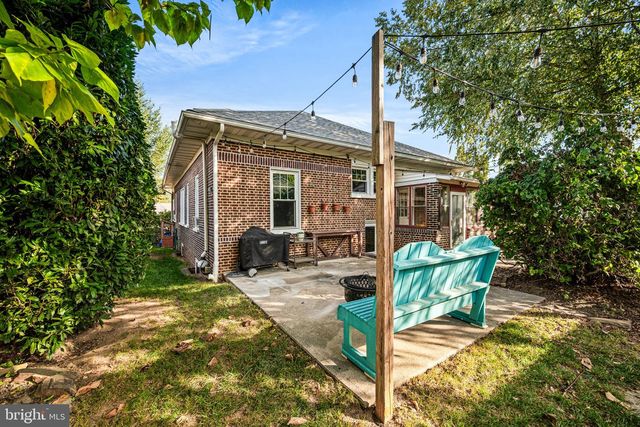 844 STIRLING ST, Coatesville, PA 19320