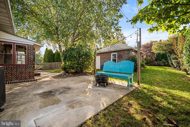 844 STIRLING ST, Coatesville, PA 19320