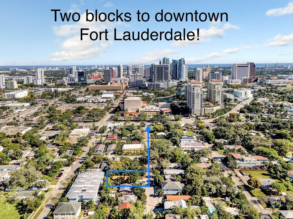 813 SW Middle Street Court, Fort Lauderdale, FL 33312