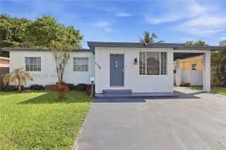 1170 NE 135th St, North Miami, FL 33161