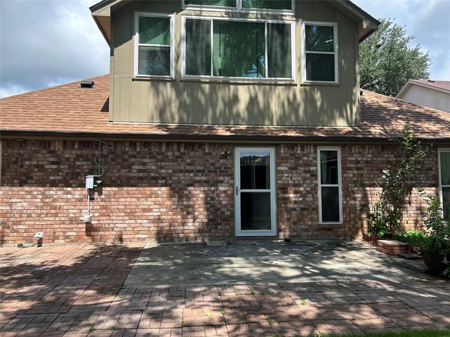 2106 Millwood Drive, Corinth, TX 76210
