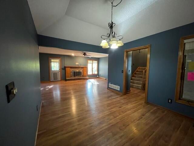 796 W Sherwood Drive, Springfield, MO 65810