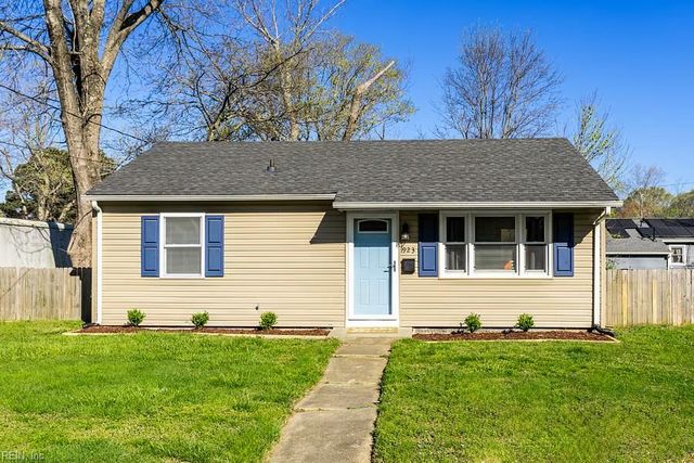 1923 Rawood DR, Hampton, VA 23663