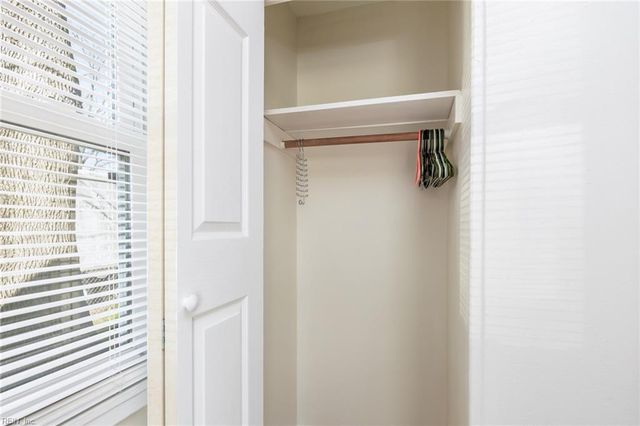 1923 Rawood DR, Hampton, VA 23663