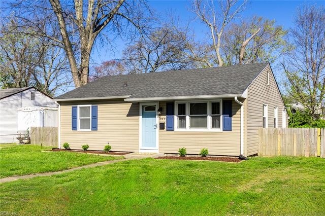 1923 Rawood DR, Hampton, VA 23663