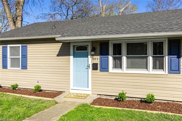 1923 Rawood DR, Hampton, VA 23663