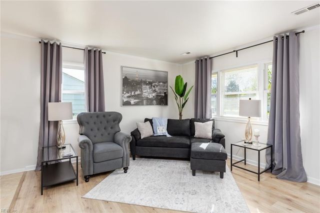 1923 Rawood DR, Hampton, VA 23663