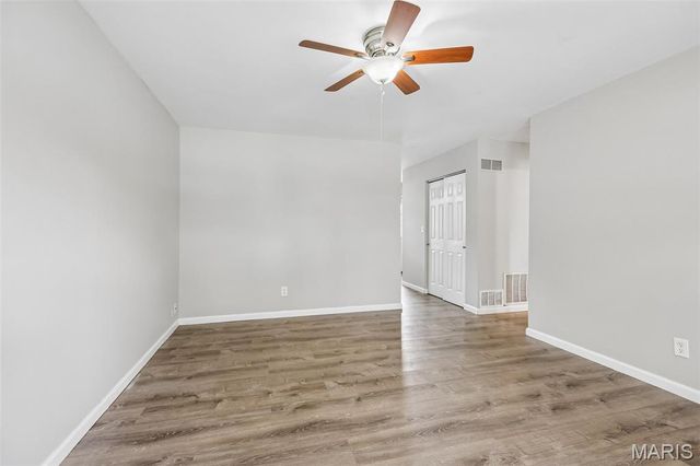 18 Lone Elk Lane, St Peters, MO 63376
