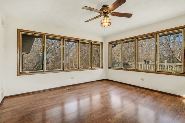 40335 N Mill Creek Road, Old Mill Creek, IL 60083