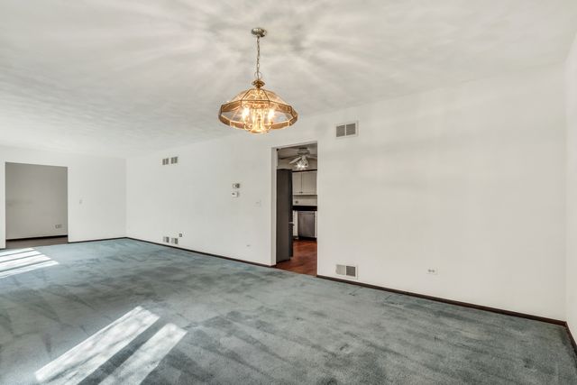 40335 N Mill Creek Road, Old Mill Creek, IL 60083