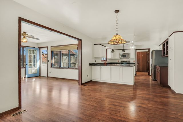 40335 N Mill Creek Road, Old Mill Creek, IL 60083