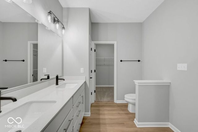 5504 Aspen Wood Lane, Indianapolis, IN 46239