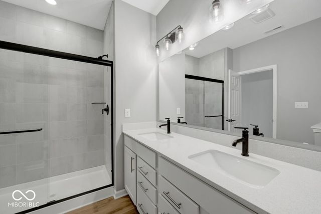 5504 Aspen Wood Lane, Indianapolis, IN 46239